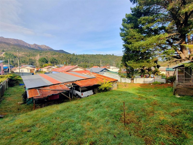 Photo - 81 Batchelor Street, Queenstown TAS 7467 - Image 11