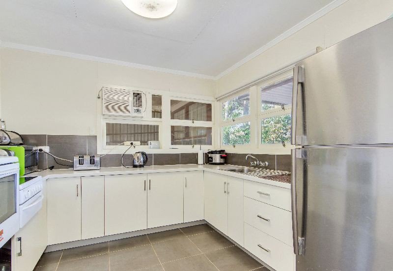 Photo - 81 Bells Pocket Road, Strathpine QLD 4500 - Image 3