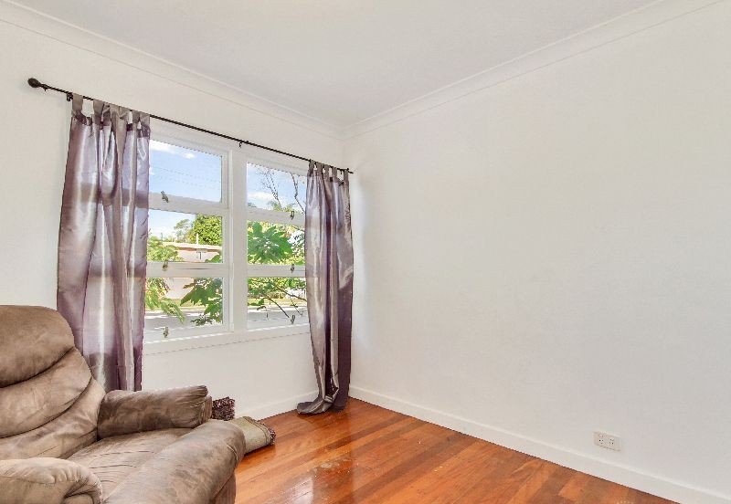 Photo - 81 Bells Pocket Road, Strathpine QLD 4500 - Image 6