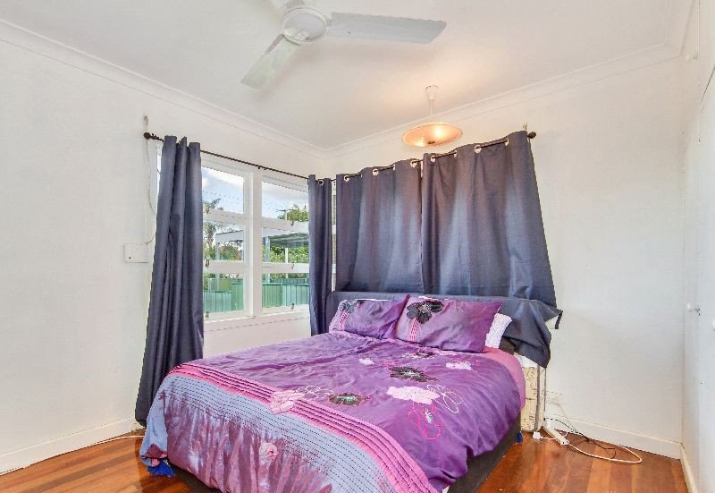 Photo - 81 Bells Pocket Road, Strathpine QLD 4500 - Image 8