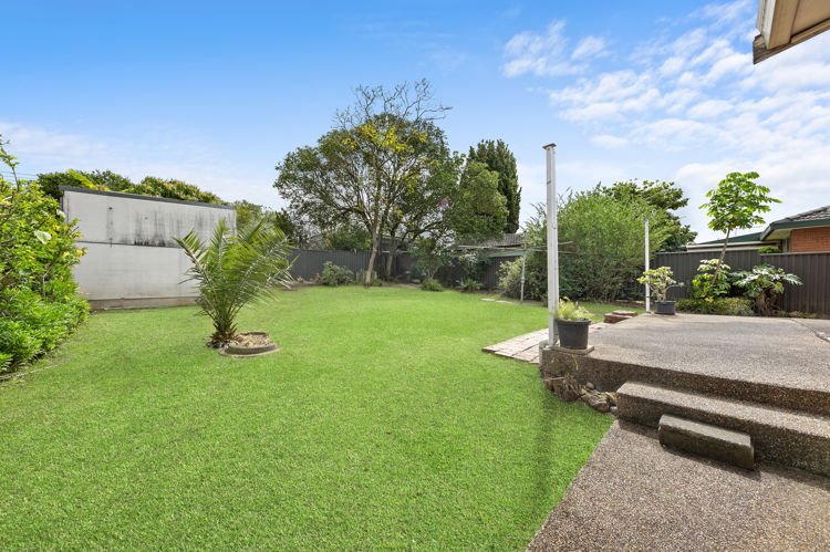 Photo - 81 Beresford Road, Greystanes NSW 2145 - Image 8