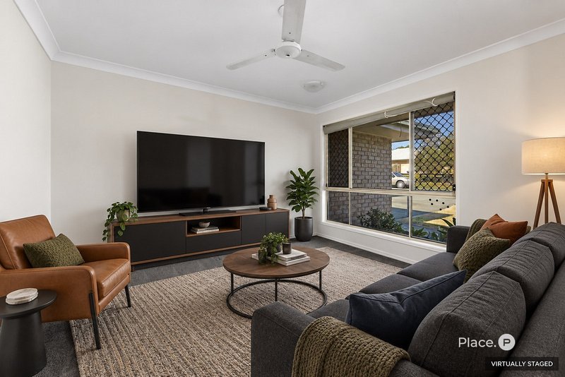 Photo - 81 Bronzewing Crescent, Deception Bay QLD 4508 - Image 2