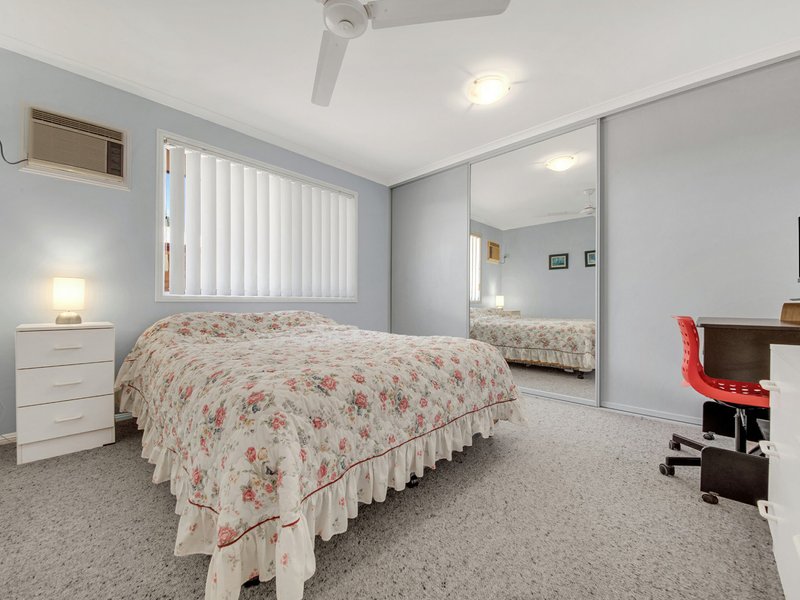 Photo - 81 Bukkan Road, Glen Eden QLD 4680 - Image 11