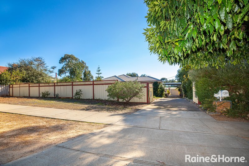 81 Capel Drive, Capel WA 6271