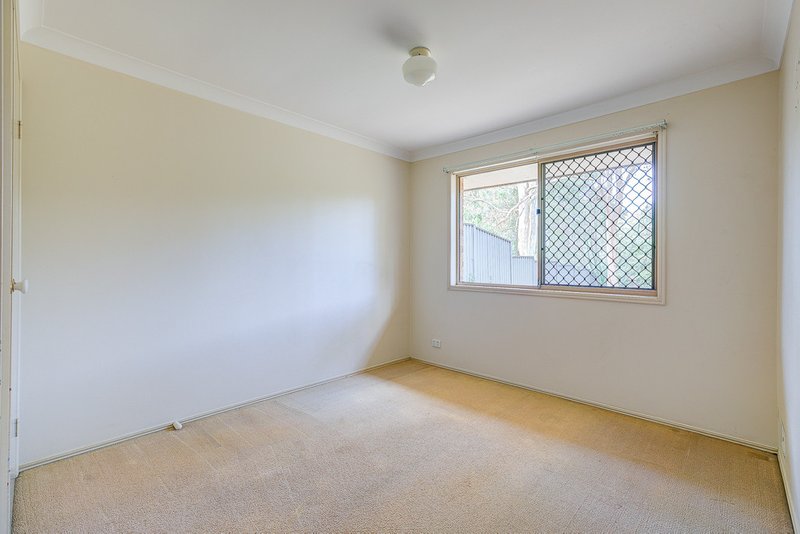 Photo - 81 Castile Crescent, Edens Landing QLD 4207 - Image 9