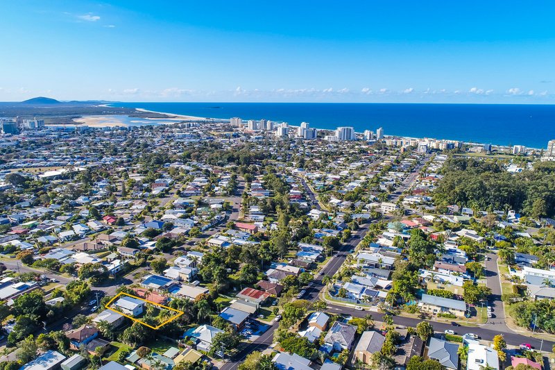 Photo - 81 Centenary Crescent, Alexandra Headland QLD 4572 - Image 6