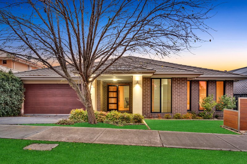 81 Charteris Drive, Craigieburn VIC 3064