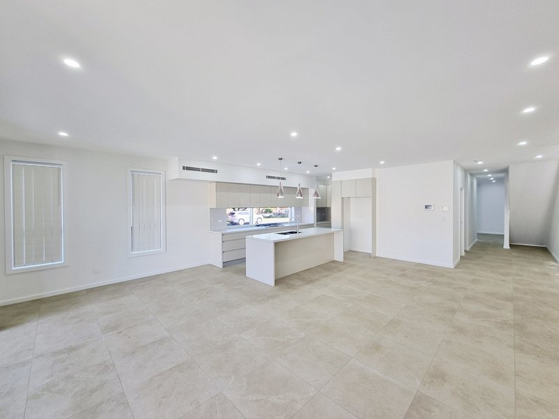 Photo - 81 Chester Hill Road, Bass Hill NSW 2197 - Image 5