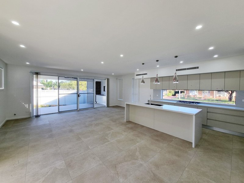 Photo - 81 Chester Hill Road, Bass Hill NSW 2197 - Image 7