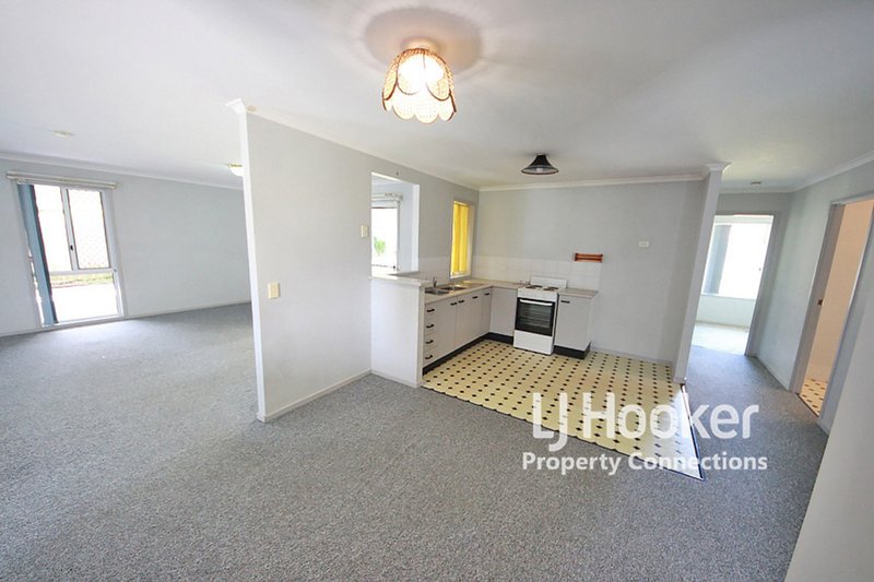 Photo - 81 Claremont Drive, Murrumba Downs QLD 4503 - Image 5