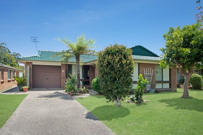 81 Cornfield Parade, Fishermans Paradise NSW 2539