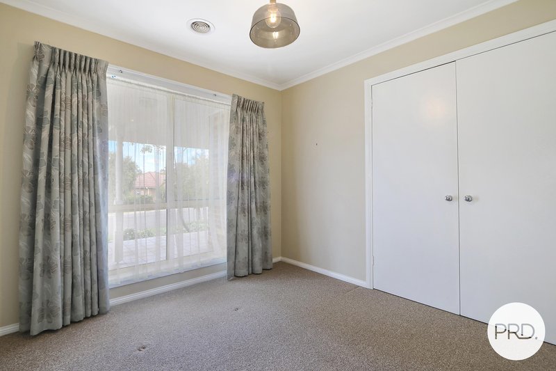 Photo - 81 Crawshaw Crescent, Glenroy NSW 2640 - Image 9