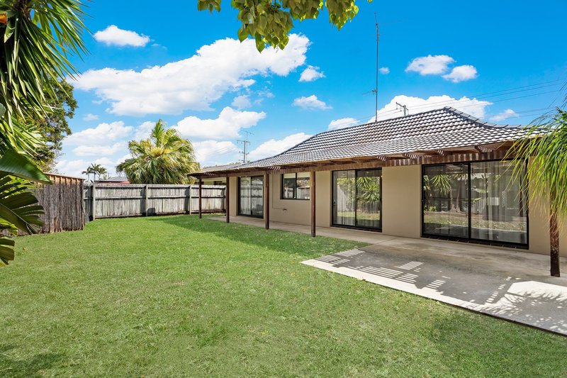 Photo - 81 Cypress Dr , Broadbeach Waters QLD 4218 - Image 5