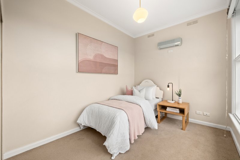 Photo - 81 Devon Street, Cheltenham VIC 3192 - Image 10