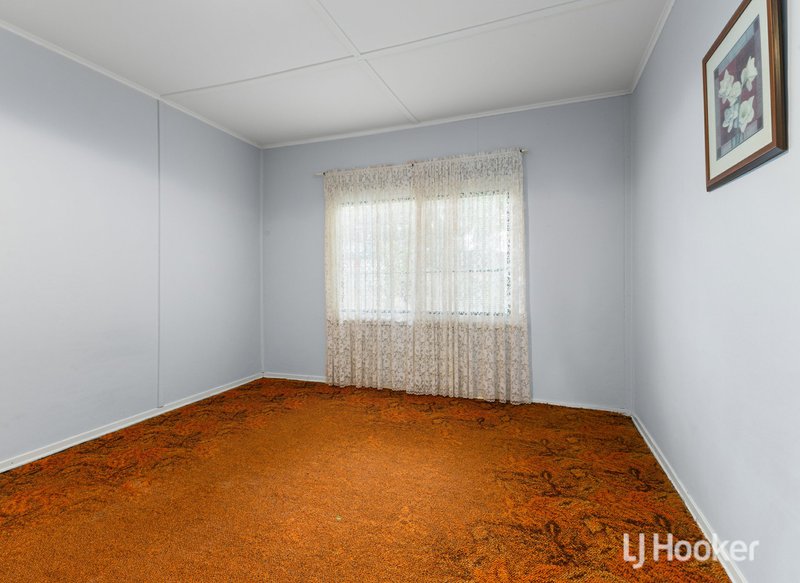 Photo - 81 Dixon Avenue, Wokalup WA 6221 - Image 8