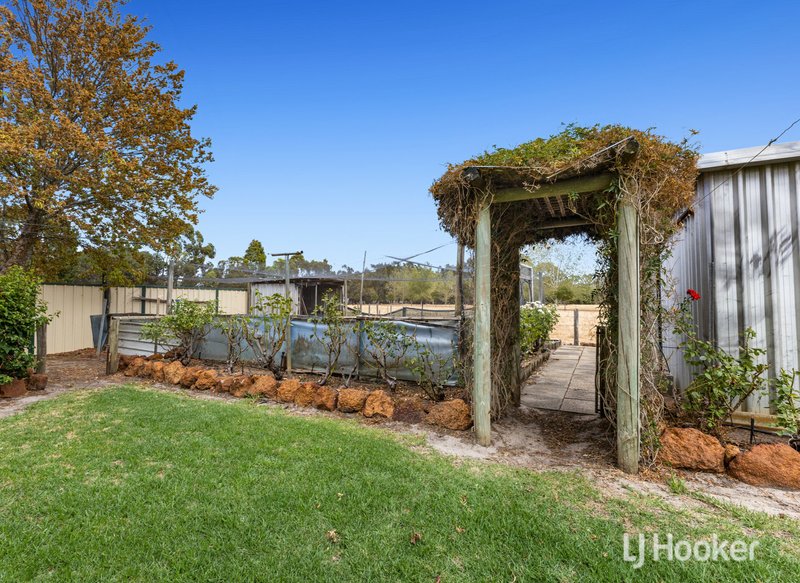 Photo - 81 Dixon Avenue, Wokalup WA 6221 - Image 17