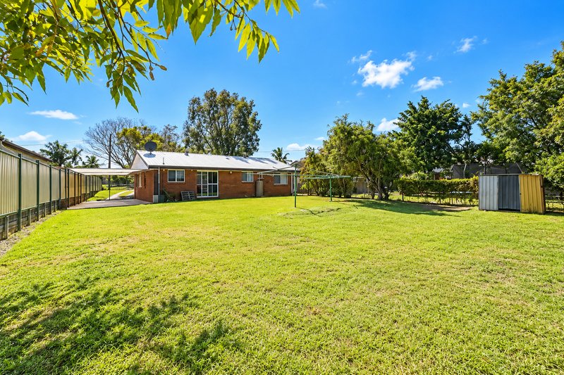 Photo - 81 Donovan Crescent, Gracemere QLD 4702 - Image 2
