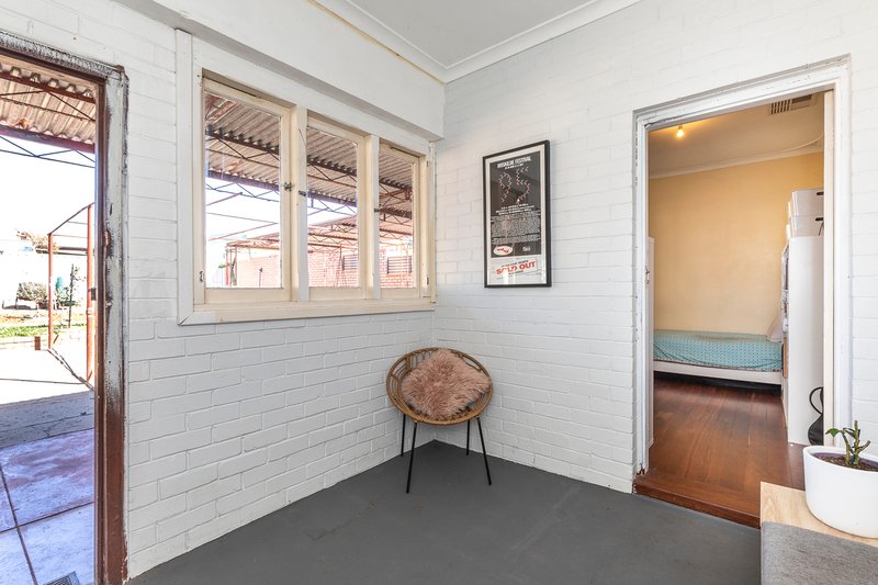 Photo - 81 Dunedin Street, Mount Hawthorn WA 6016 - Image 15