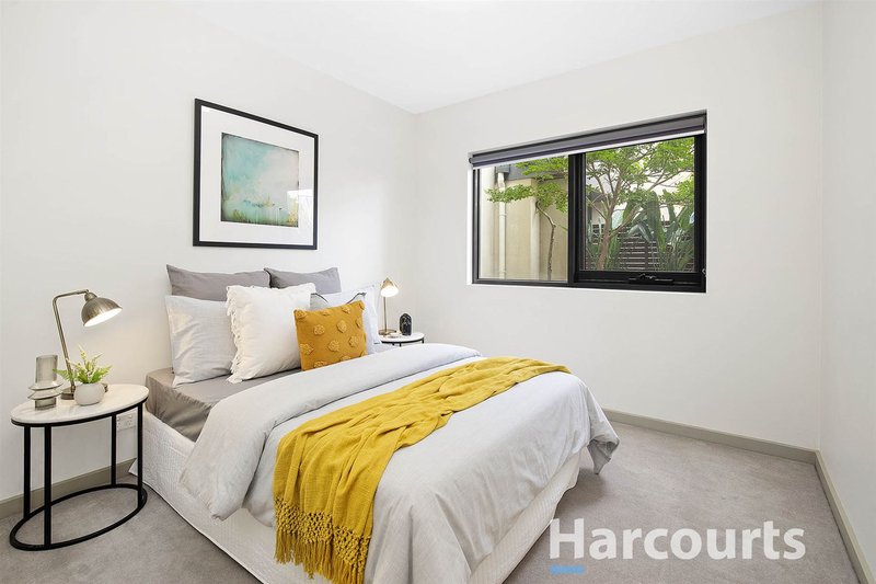 Photo - 8/1 Frank Street, Glen Waverley VIC 3150 - Image 8