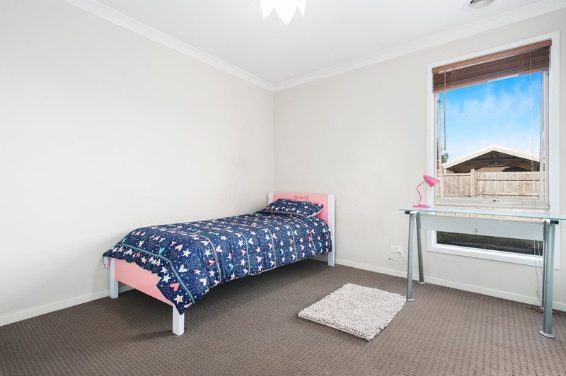 Photo - 81 Gallery Way, Pakenham VIC 3810 - Image 13