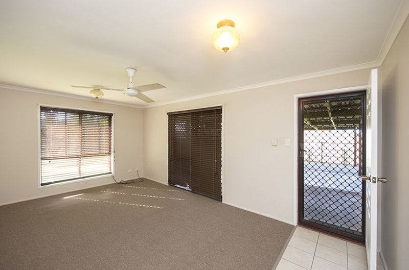 Photo - 81 Gretel Drive, Clinton QLD 4680 - Image 4