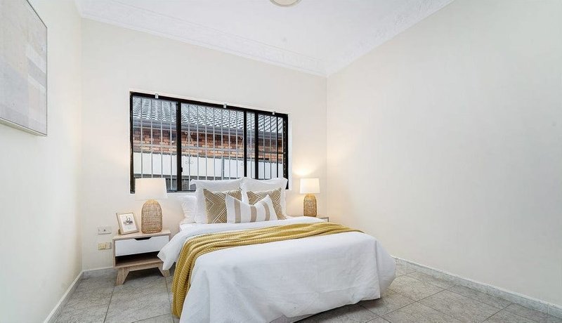 Photo - 81 Griffiths Avenue, Bankstown NSW 2200 - Image 2