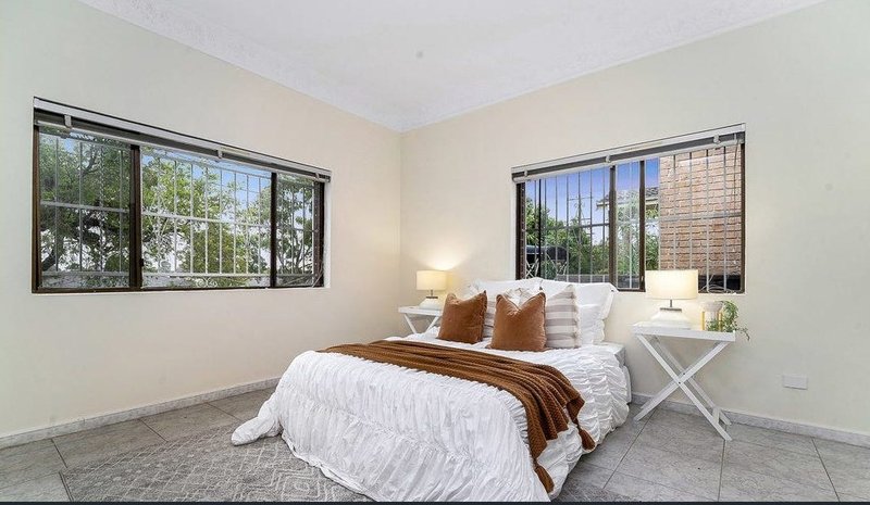 Photo - 81 Griffiths Avenue, Bankstown NSW 2200 - Image 7