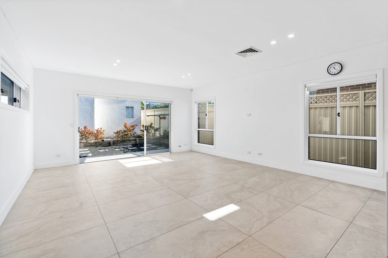 Photo - 81 High Street, Cabramatta West NSW 2166 - Image 10