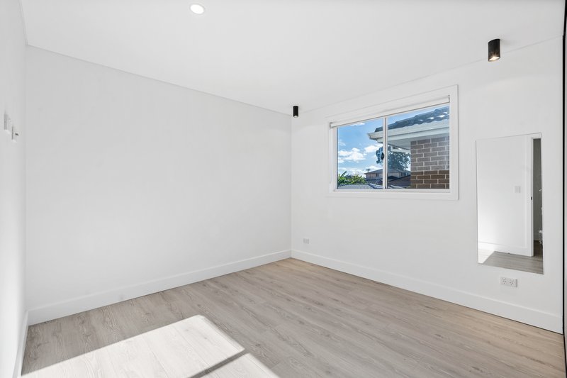 Photo - 81 High Street, Cabramatta West NSW 2166 - Image 11