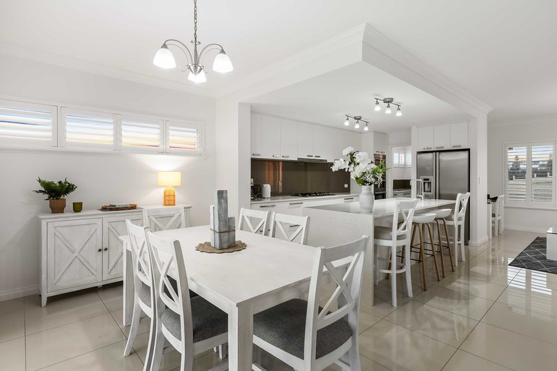 Photo - 81 Jindalee Boulevard, Jindalee WA 6036 - Image 7