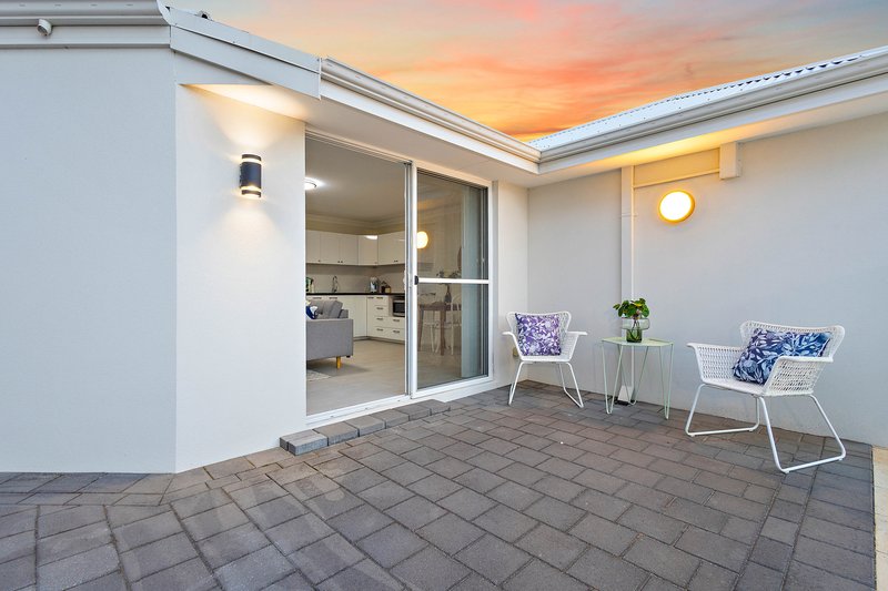 Photo - 81 Jindalee Boulevard, Jindalee WA 6036 - Image 26