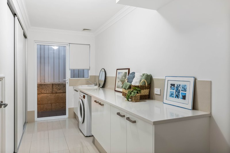 Photo - 81 Jindalee Boulevard, Jindalee WA 6036 - Image 32