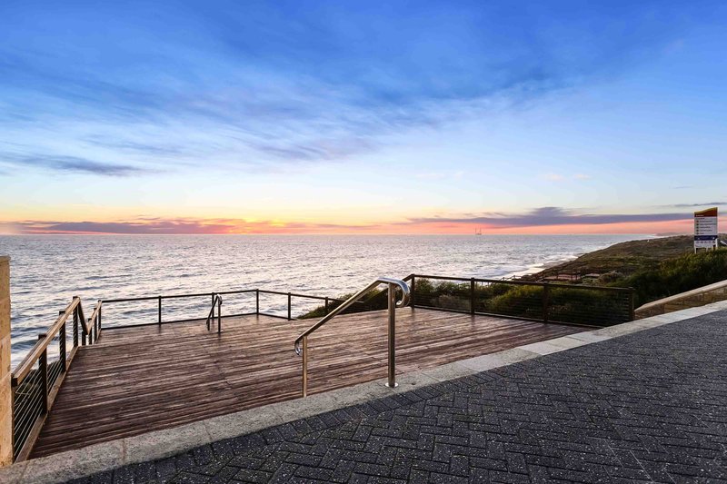 Photo - 81 Jindalee Boulevard, Jindalee WA 6036 - Image 35