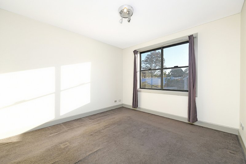 Photo - 81 Kingsclear Road, Alexandria NSW 2015 - Image 4