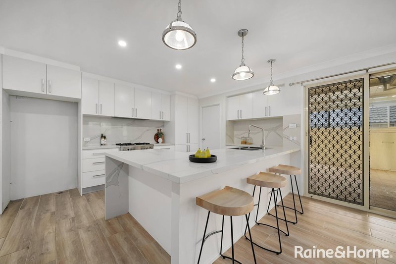 Photo - 81 Kookaburra Road, Prestons NSW 2170 - Image 2