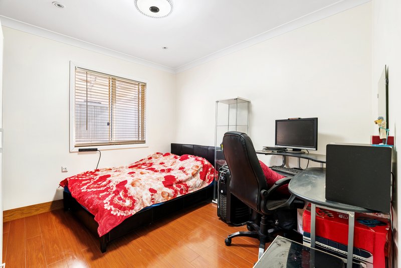 Photo - 81 Madeline Street, Fairfield West NSW 2165 - Image 12
