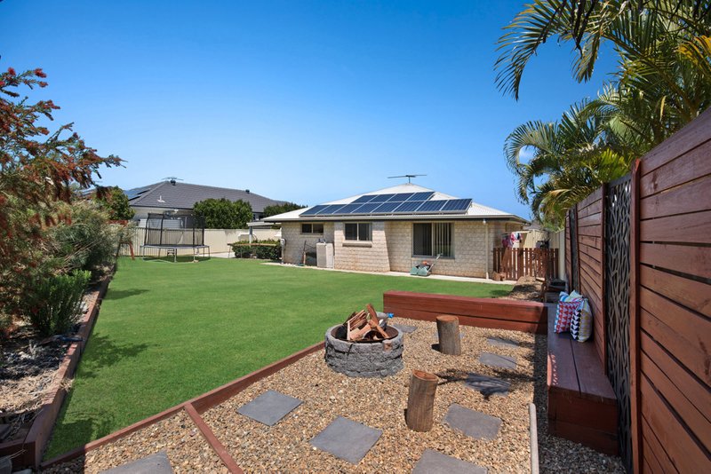 Photo - 81 Mariner Boulevard, Deception Bay QLD 4508 - Image 13