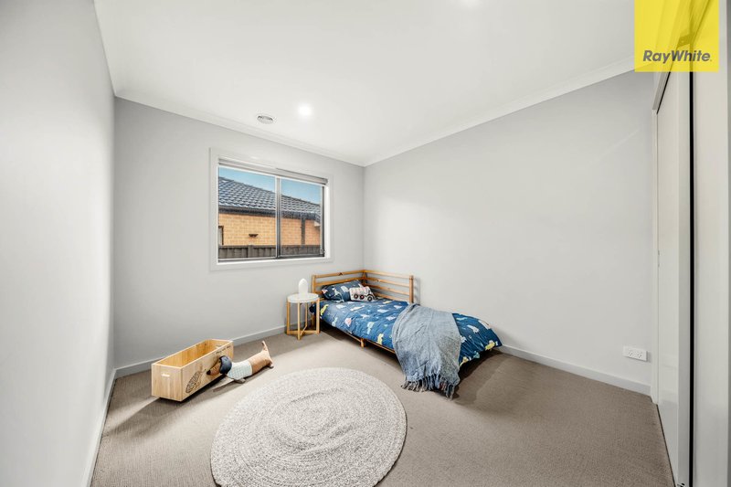 Photo - 81 Mccann Drive, Albanvale VIC 3021 - Image 8