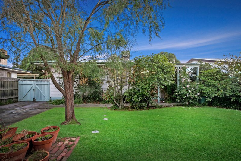 Photo - 81 Mcmahon Road, Reservoir VIC 3073 - Image 9