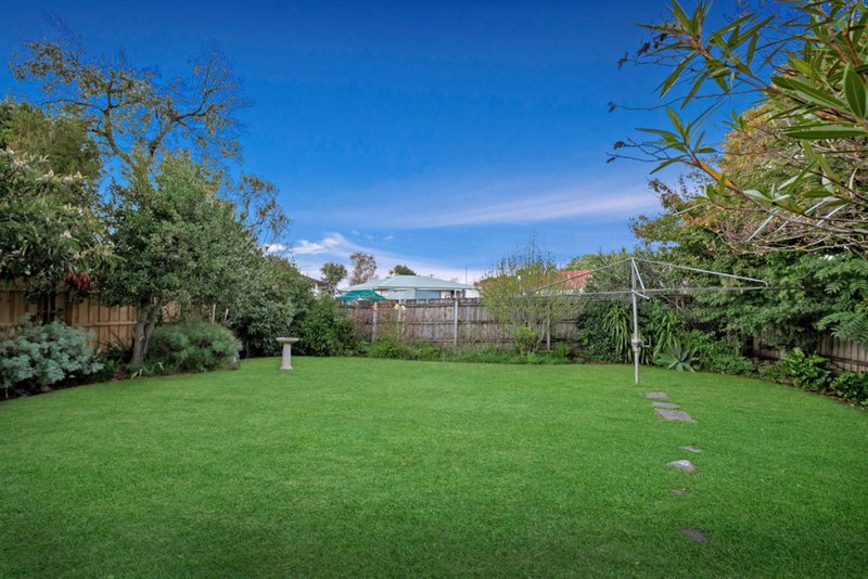 Photo - 81 Mcmahon Road, Reservoir VIC 3073 - Image 12