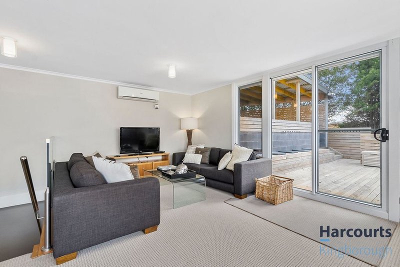 Photo - 81 Mirramar Park, Blackmans Bay TAS 7052 - Image 7