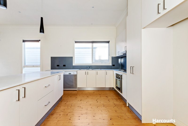 Photo - 81 Normanby Avenue, Thornbury VIC 3071 - Image 4