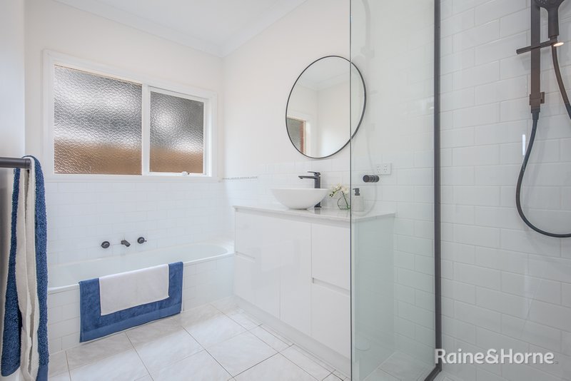 Photo - 81 Notre Dame Drive, Sunbury VIC 3429 - Image 13