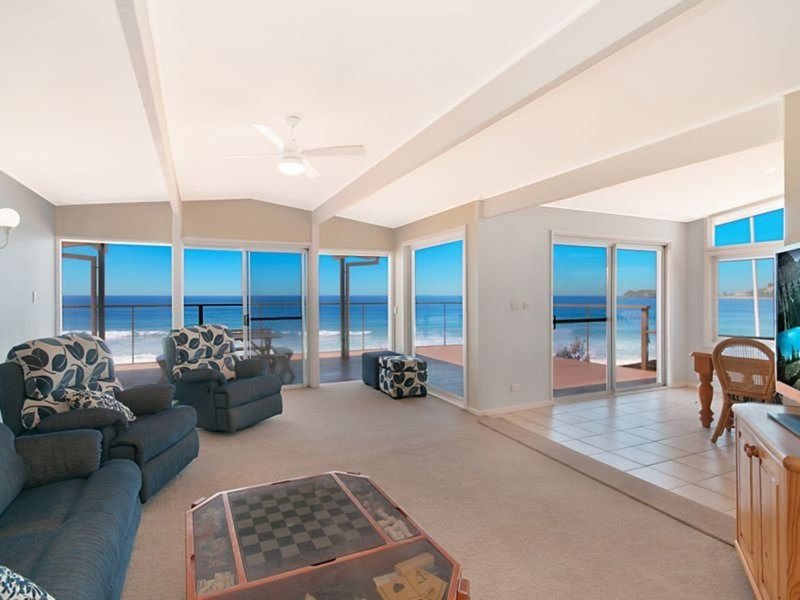 Photo - 81 Ocean View Drive, Wamberal NSW 2260 - Image 4