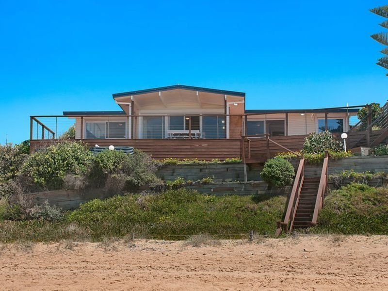 Photo - 81 Ocean View Drive, Wamberal NSW 2260 - Image 10