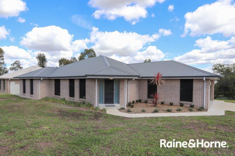 81 Opperman Way, Windradyne NSW 2795