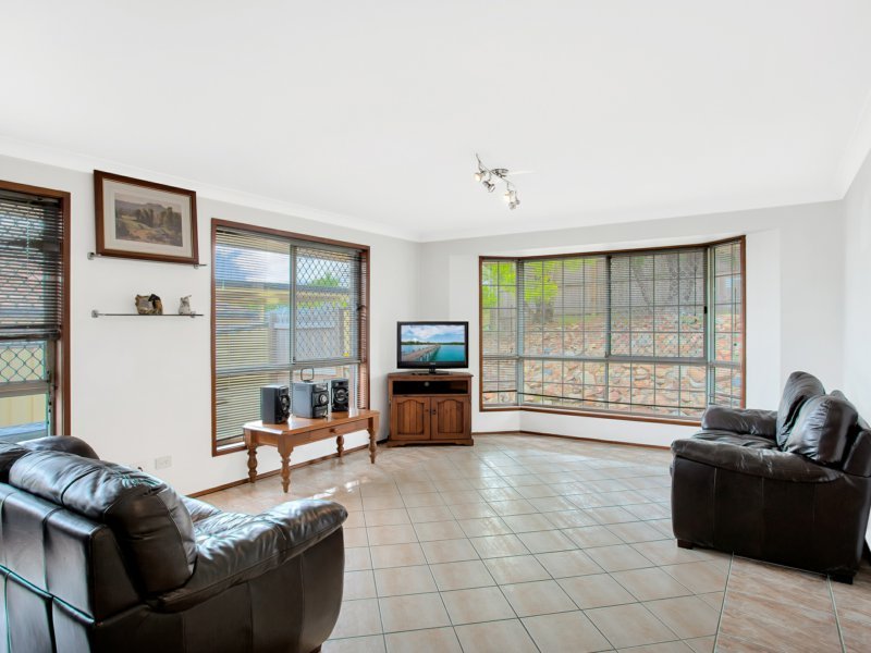 Photo - 81 Pappas Way, Carrara QLD 4211 - Image 6