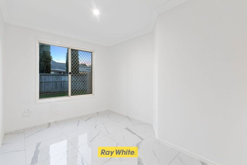 Photo - 81 Park Avenue, Sunnybank Hills QLD 4109 - Image 9