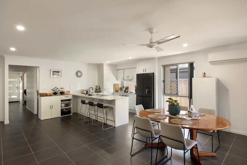Photo - 81 Riverside Circuit, Joyner QLD 4500 - Image 4
