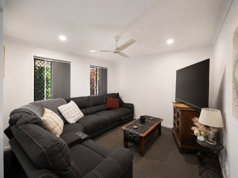 Photo - 81 Riverside Circuit, Joyner QLD 4500 - Image 11